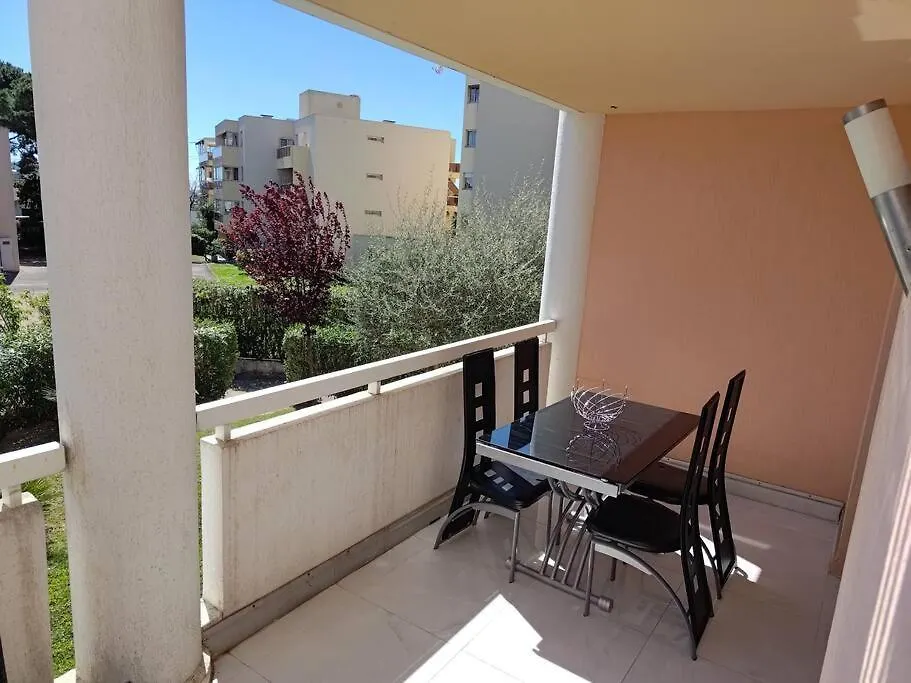 Magnifique 2 Pieces Piscine Parking Plage A Pied Tennis Vallauris Apartament